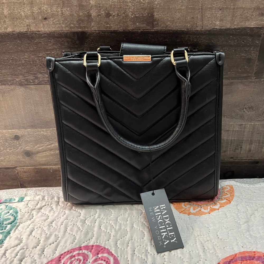 Badgley Mischka Black Chevron Quilted Tote Bag Gold Hardware NWT Minimalist chic